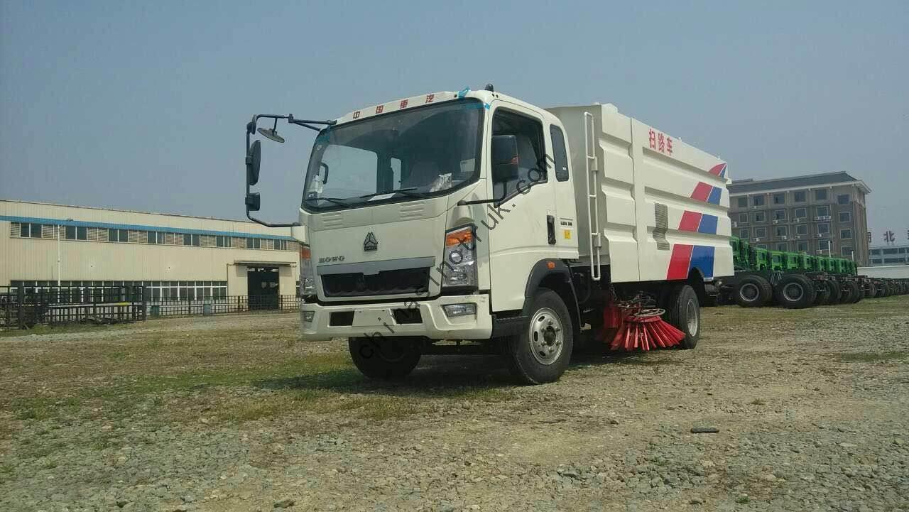 Sweeper Truck